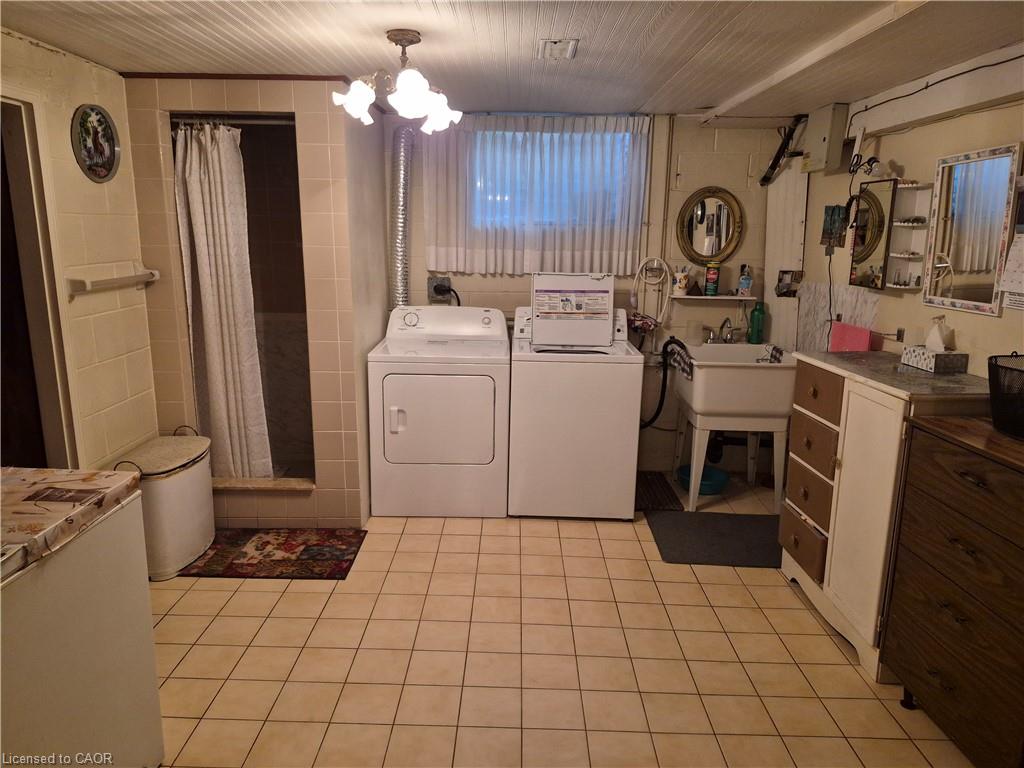 11 Fassett Avenue Property Photo 27