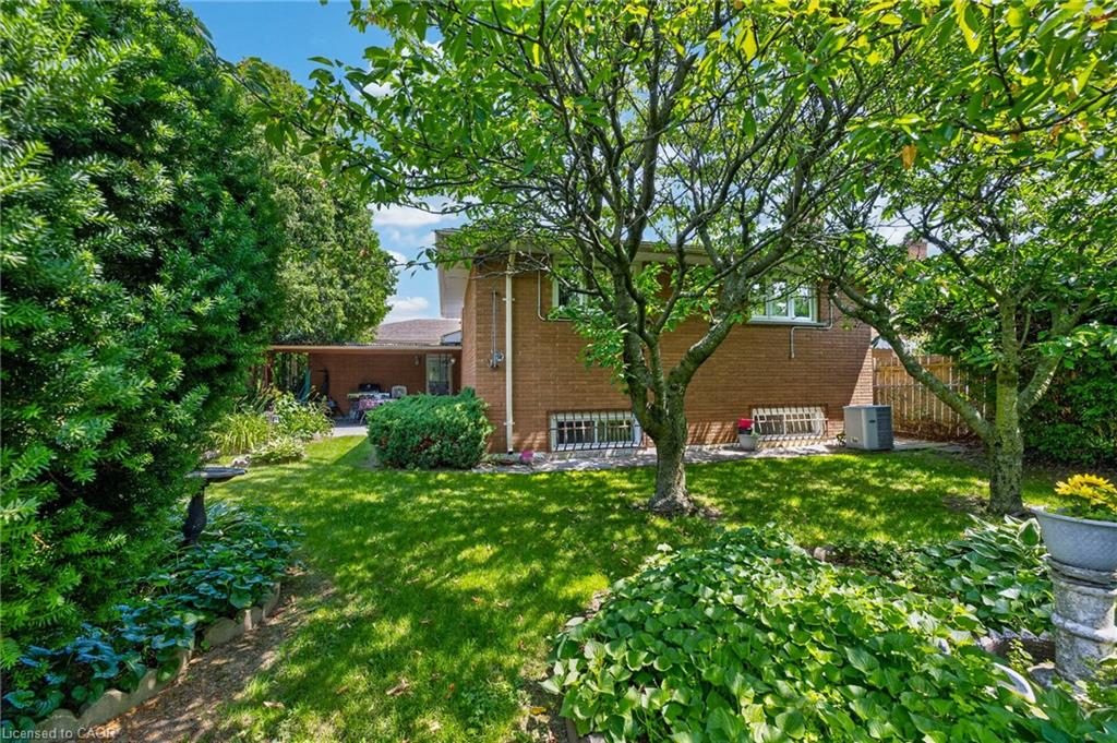 11 Fassett Avenue Property Photo 31