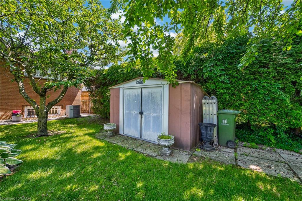 11 Fassett Avenue Property Photo 36