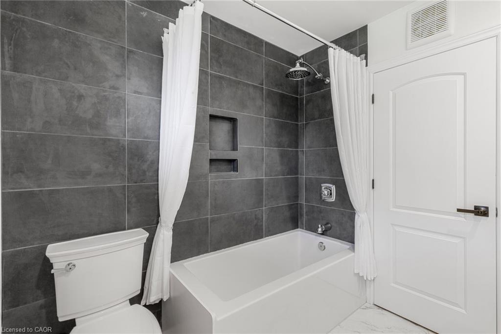 50 Oak Avenue Property Photo 11