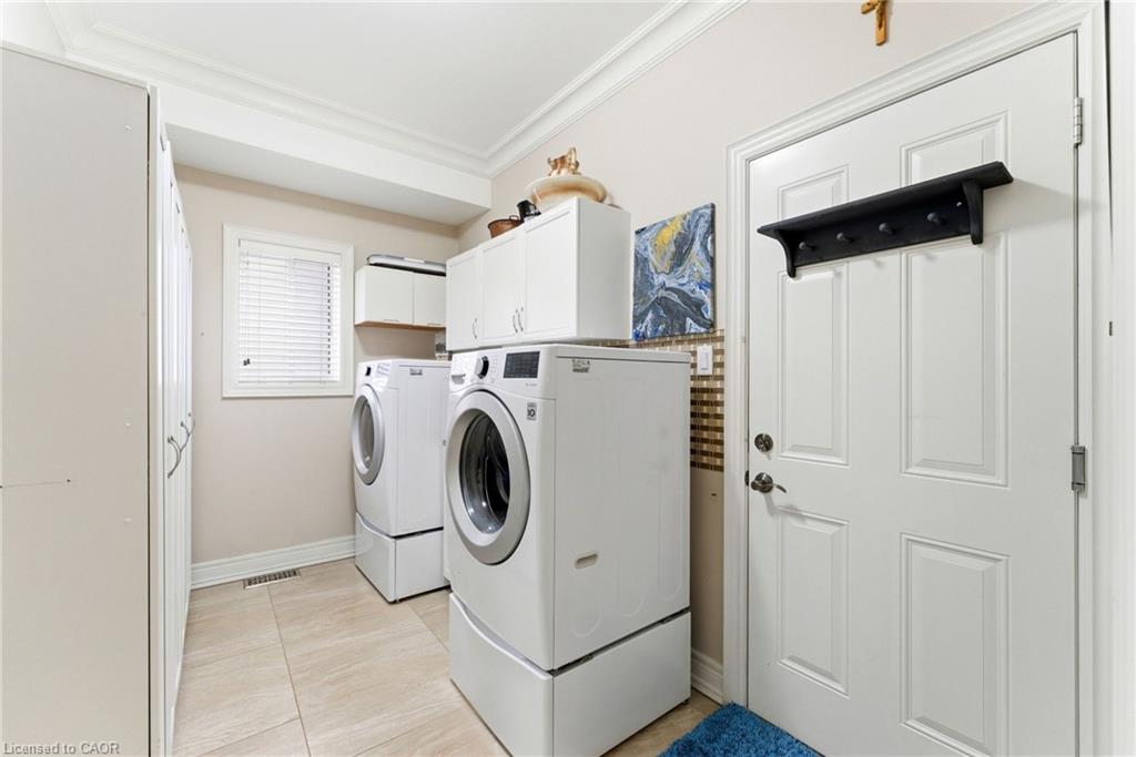 85 Hillcroft Drive Property Photo 40