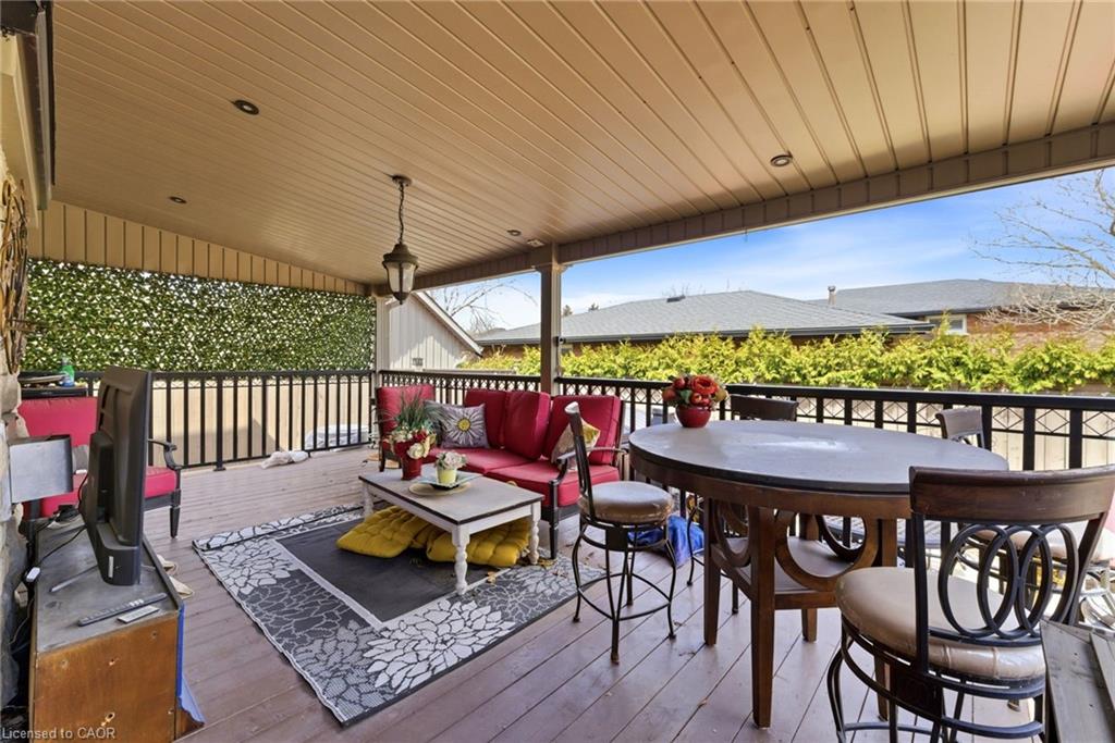 85 Hillcroft Drive Property Photo 44