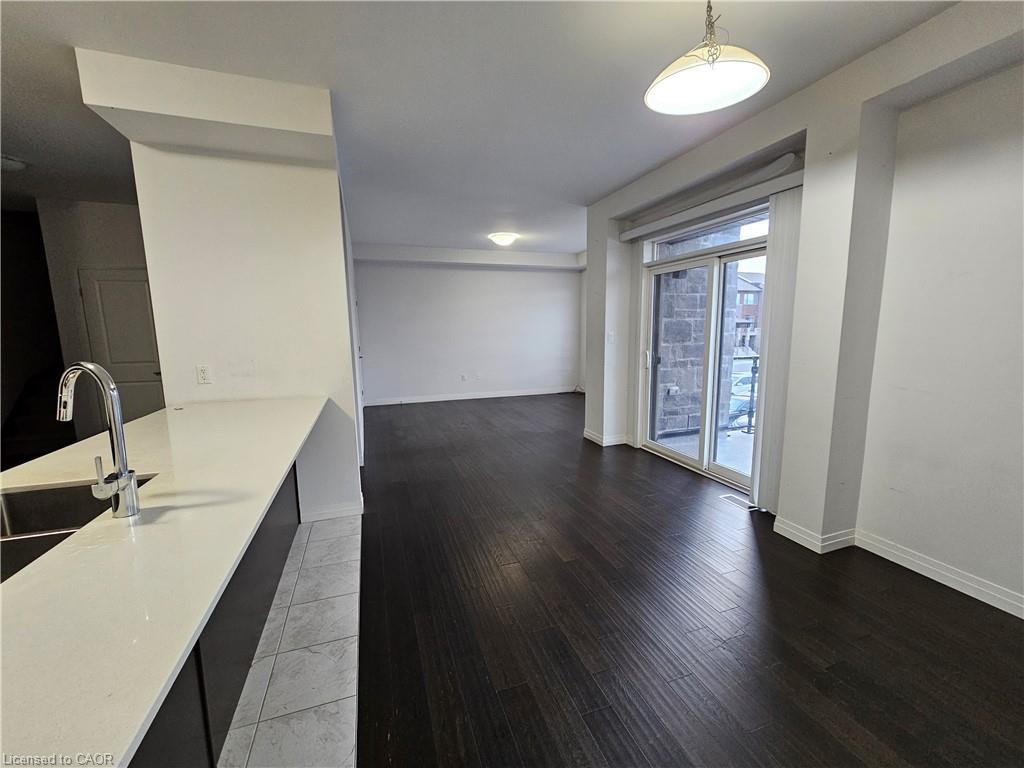159-30 Times Square Boulevard Property Photo 10
