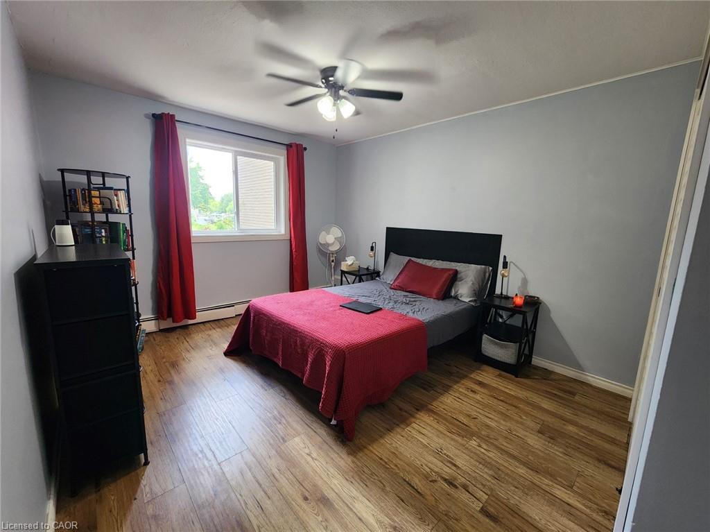 6-689 Barber Avenue N Property Photo 6