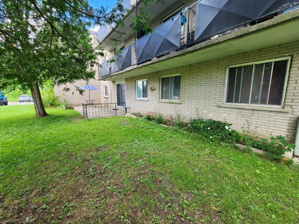 6-689 Barber Avenue N Property Photo 29