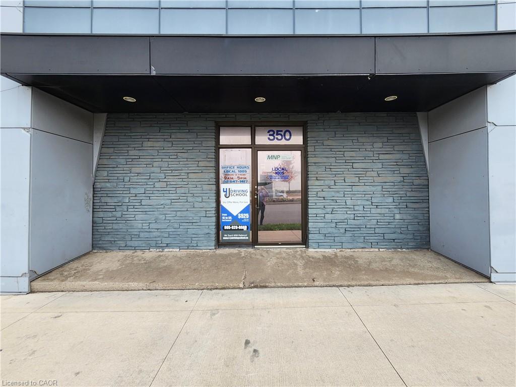 206-350 Kenilworth Avenue N Property Photo 3