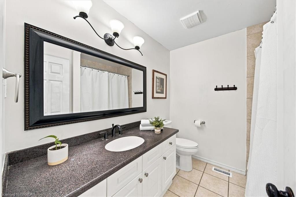 2 Dunton Lane Property Photo 21