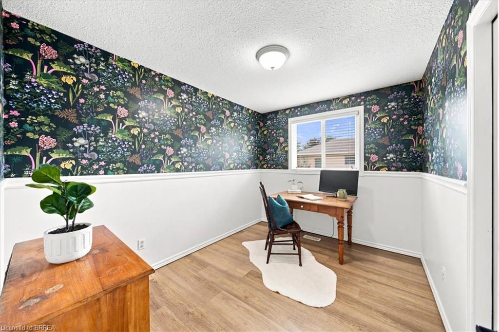 2 Dunton Lane Property Photo 23