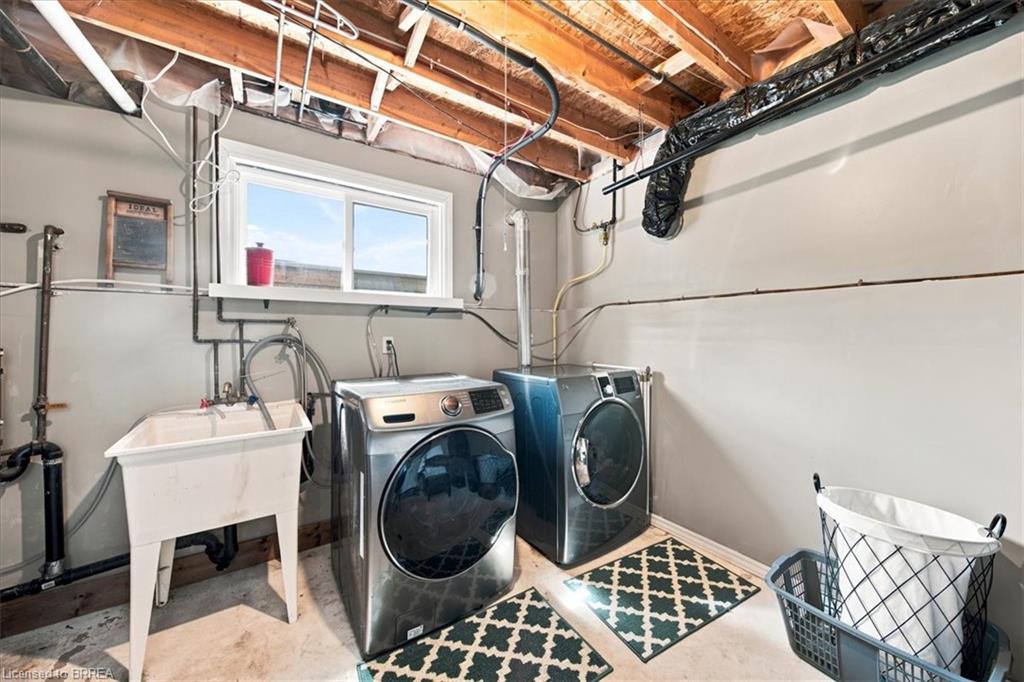 2 Dunton Lane Property Photo 38