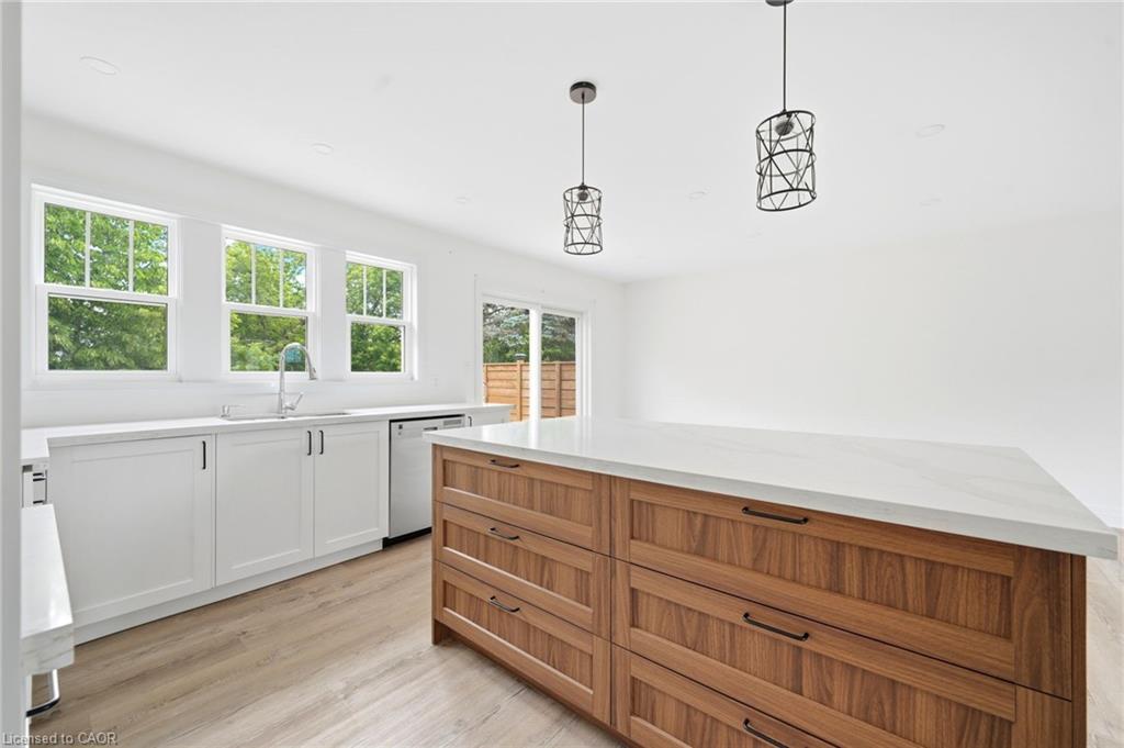 753 Fifth Avenue Property Photo 16