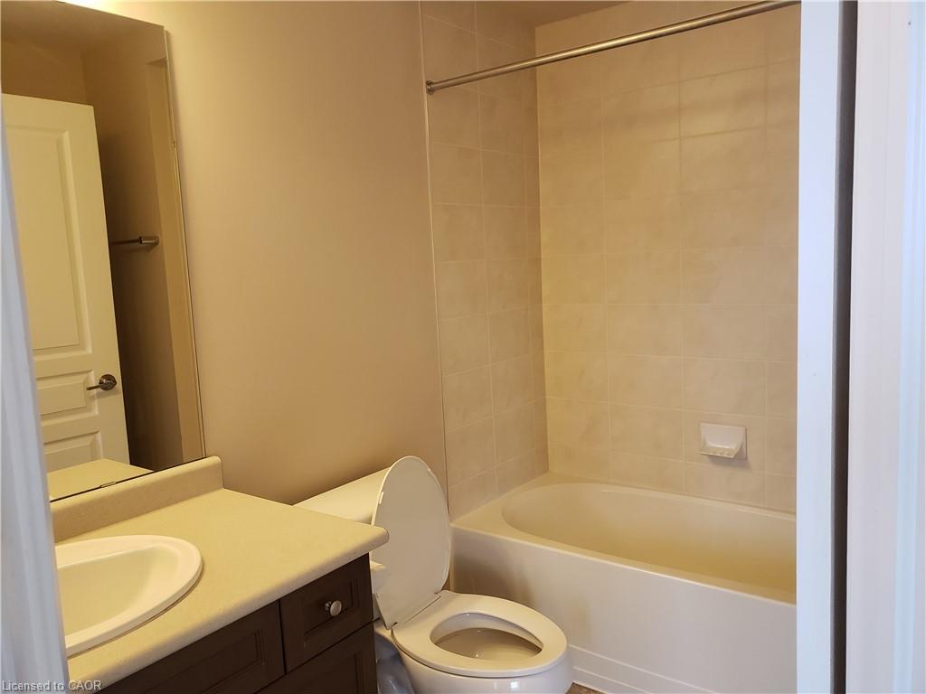 32-342 Mill Street Property Photo 4