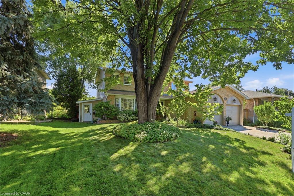 463 Gowland Crescent Property Photo 3