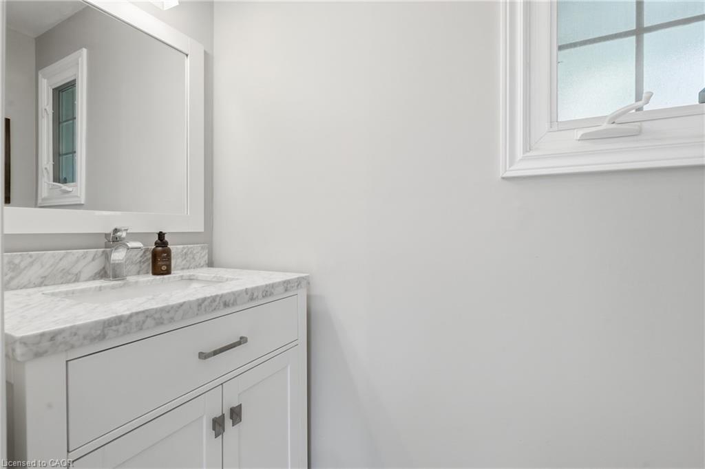 463 Gowland Crescent Property Photo 17