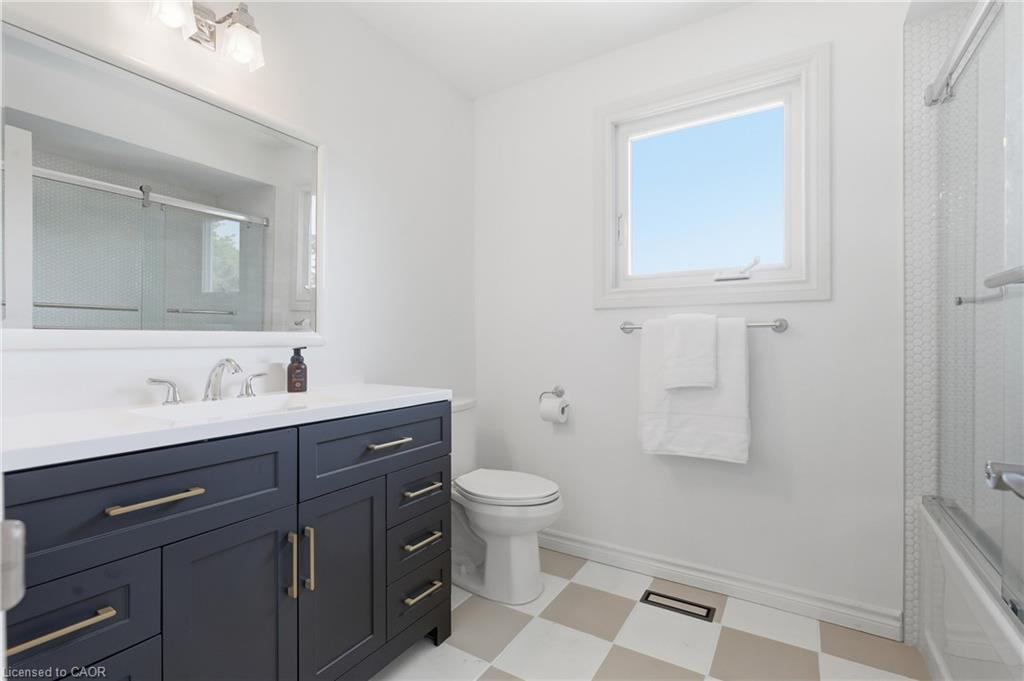 463 Gowland Crescent Property Photo 28