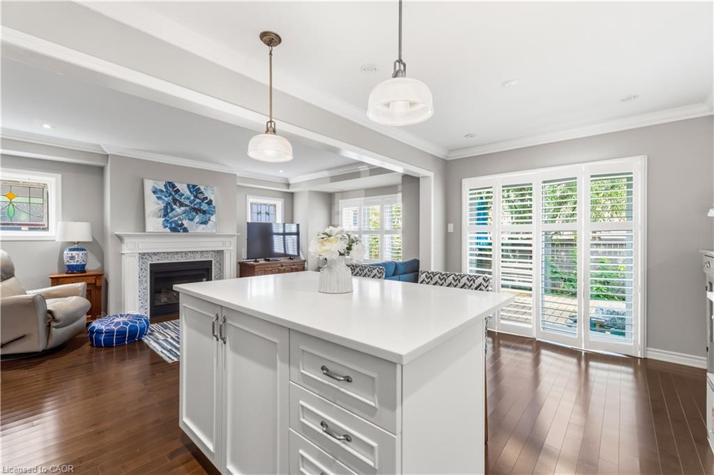 33-22 Spring Creek Drive Property Photo 19