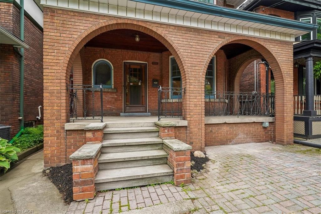 33 Saint Clair Avenue Property Photo 4