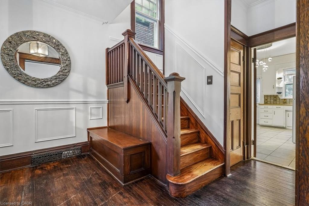 33 Saint Clair Avenue Property Photo 18