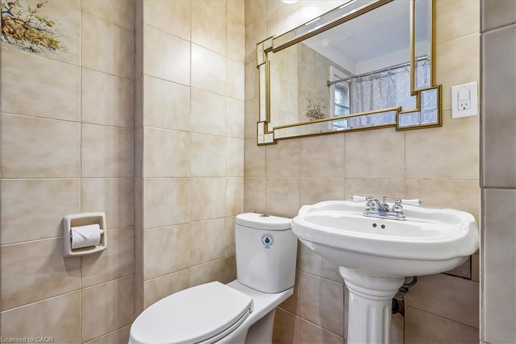 33 Saint Clair Avenue Property Photo 22