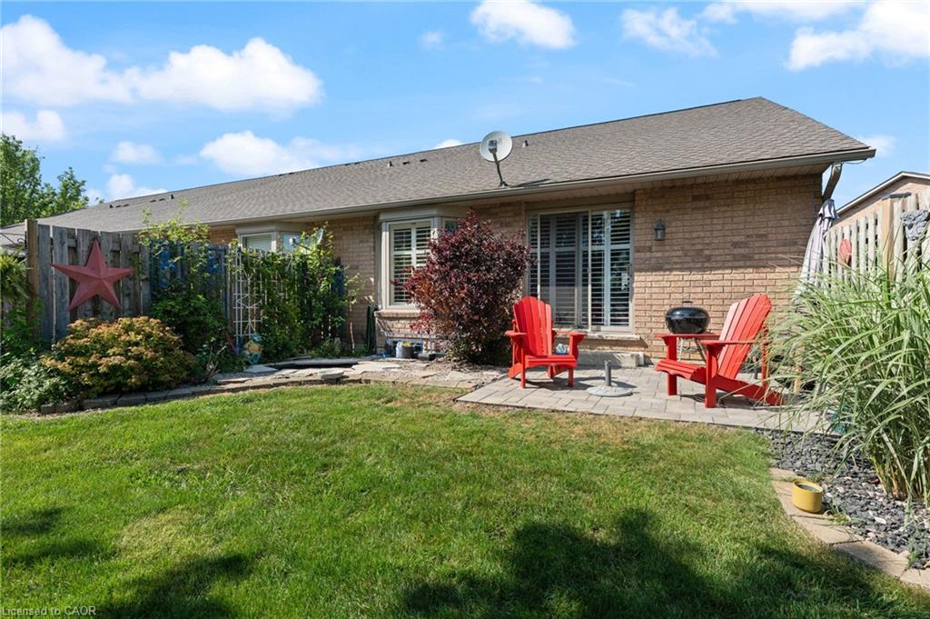 16-19 Somerset Drive Property Photo 25