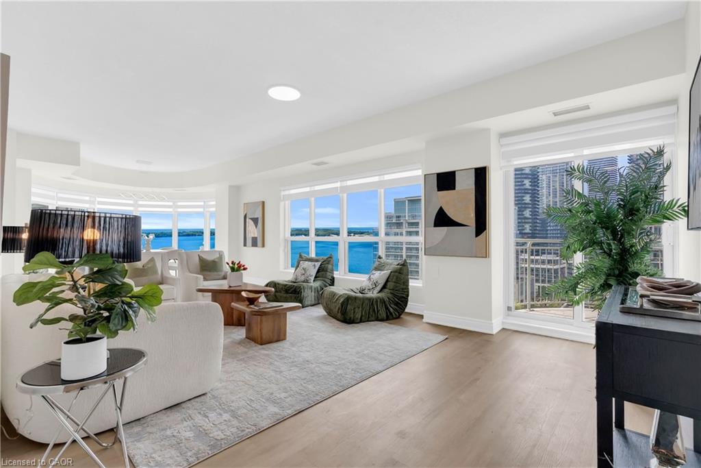 1603-2111 Lake Shore Boulevard W Property Photo 3