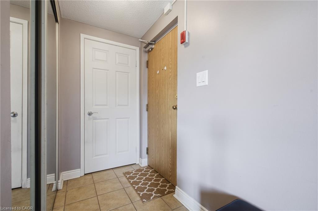801-432 Main Street E Property Photo 26