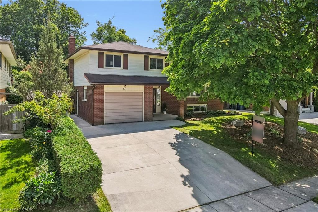 44 Sherwood Drive Property Photo 2