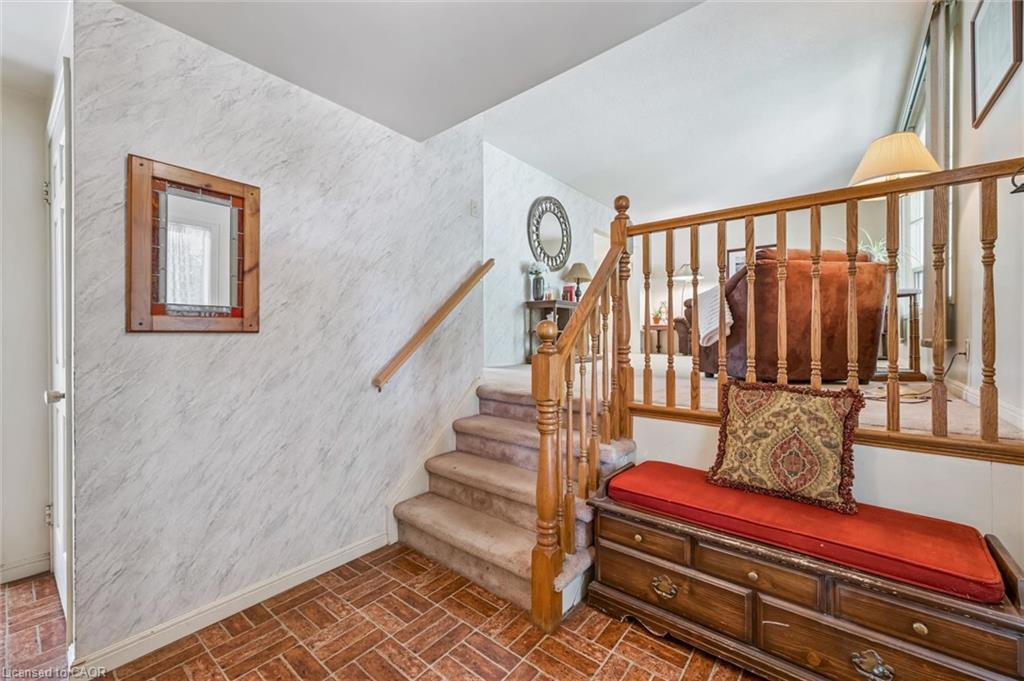 44 Sherwood Drive Property Photo 9