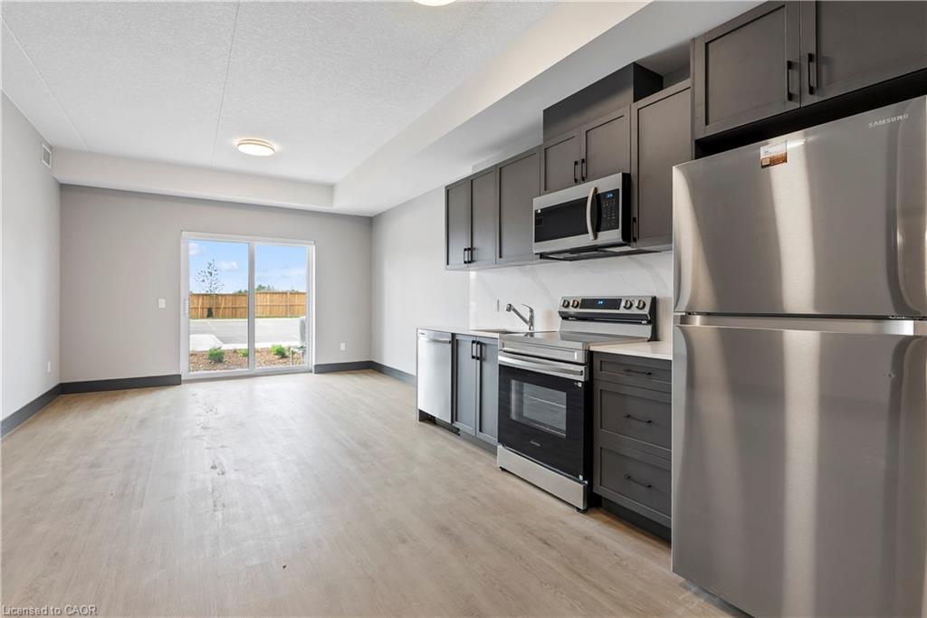 207-773 Princess Street Property Photo 5
