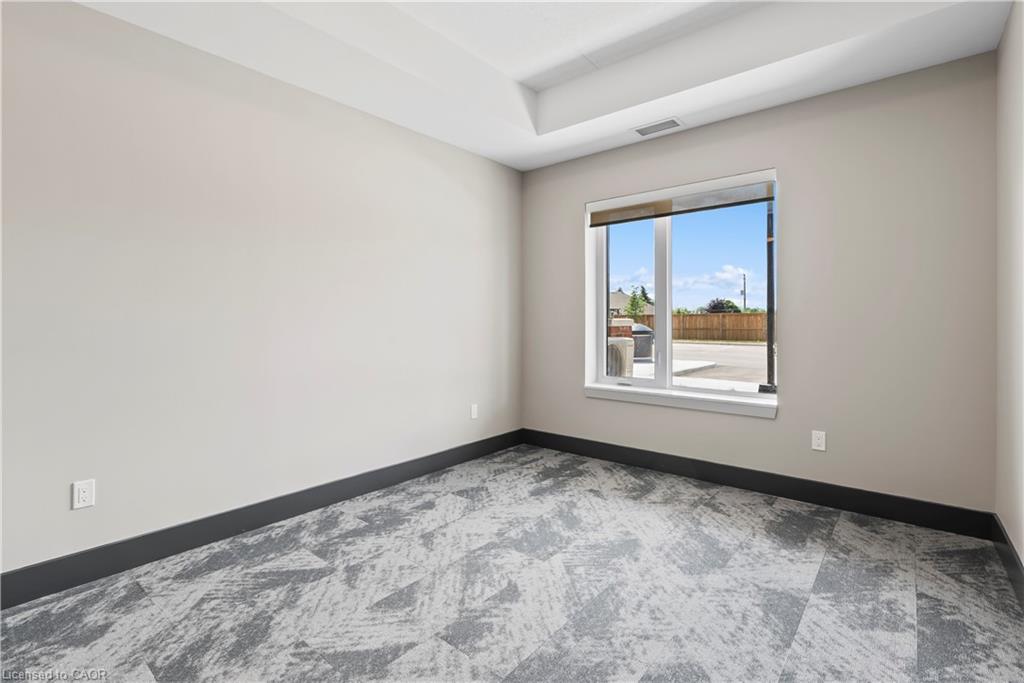207-773 Princess Street Property Photo 6