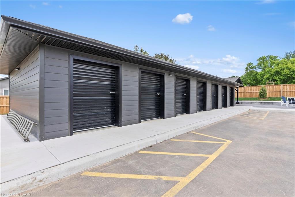 207-773 Princess Street Property Photo 14