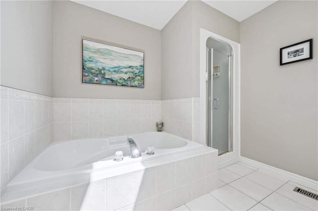 12 Telfer Glen Street Property Photo 23