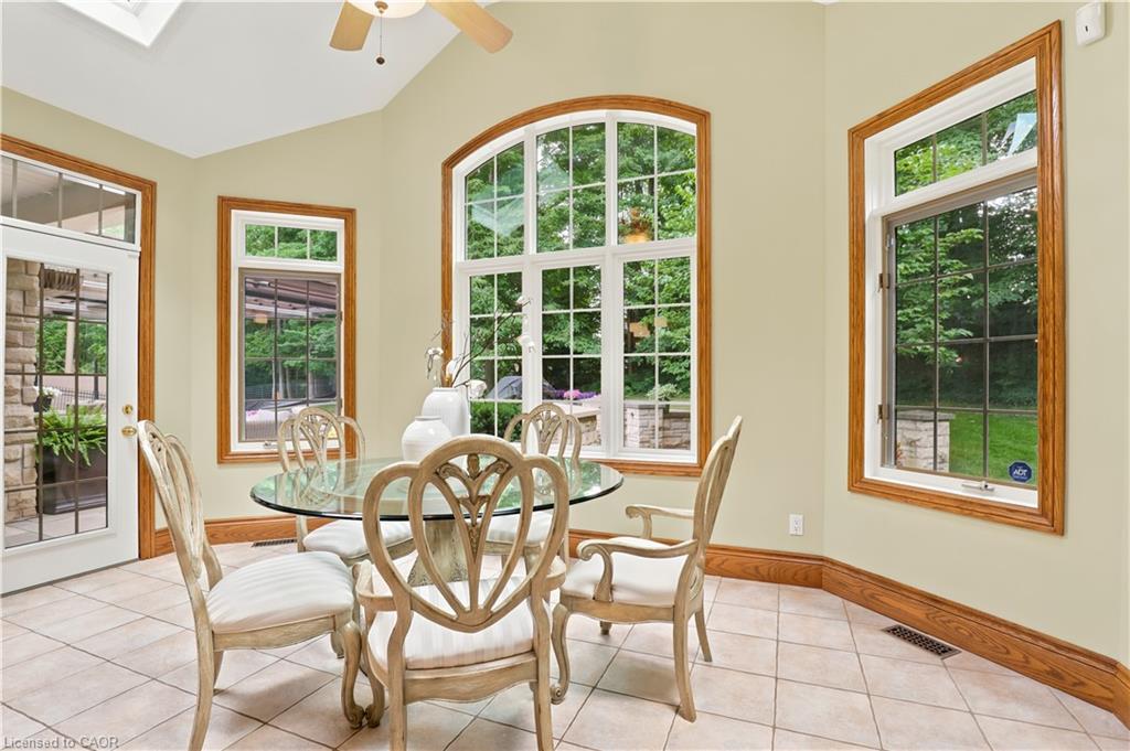 709 Glasgow Street Property Photo 12