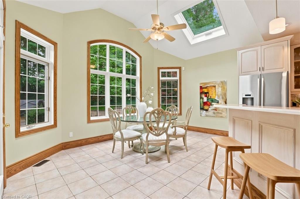 709 Glasgow Street Property Photo 13