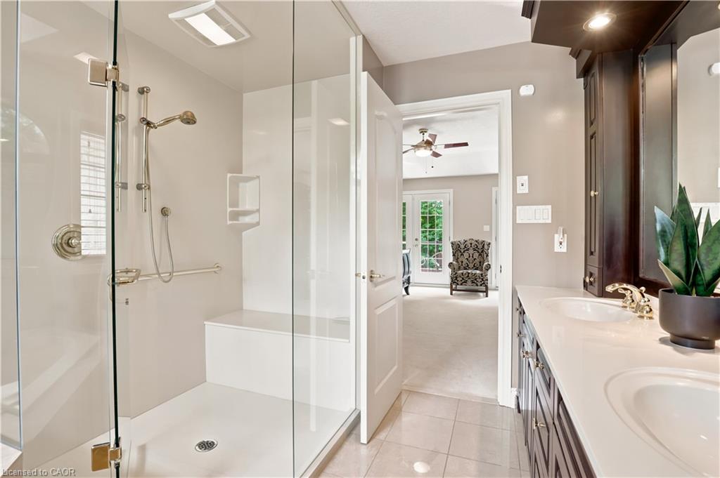 709 Glasgow Street Property Photo 28