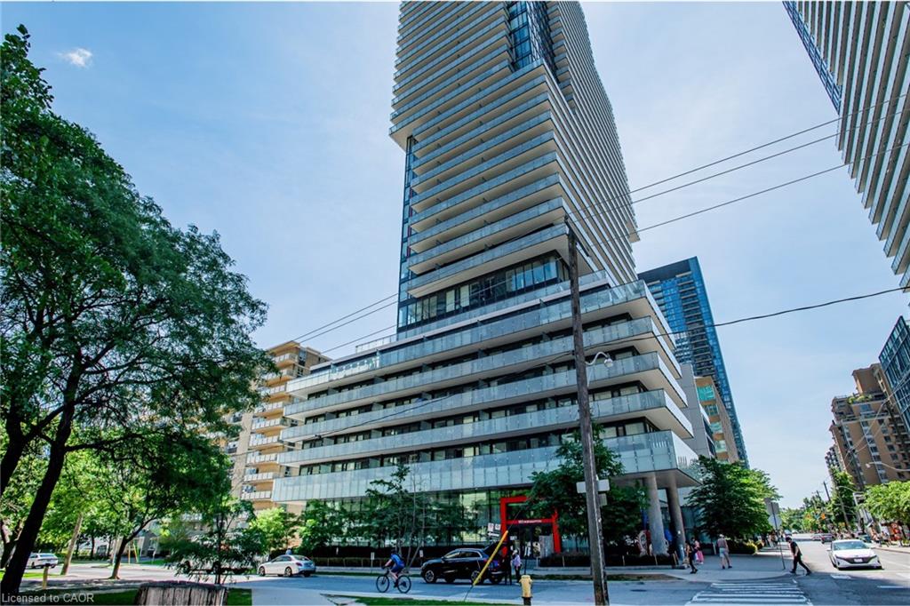 2512-185 Roehampton Avenue Property Photo 2