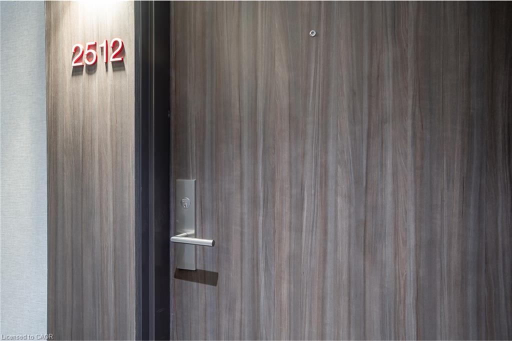 2512-185 Roehampton Avenue Property Photo 9