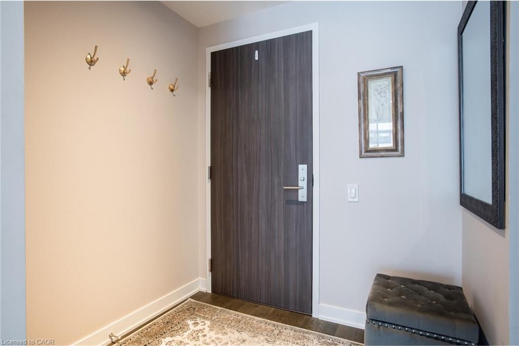 2512-185 Roehampton Avenue Property Photo 10