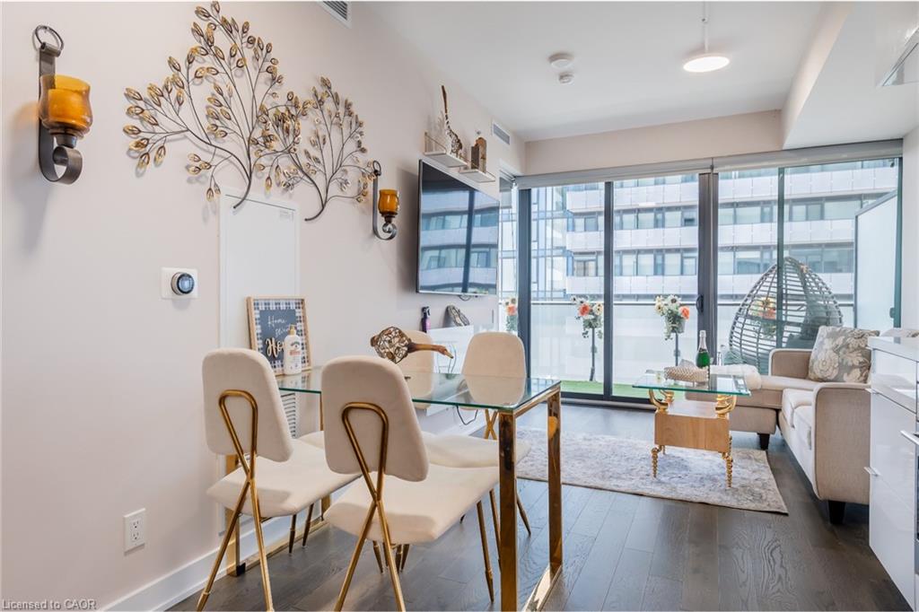 2512-185 Roehampton Avenue Property Photo 13