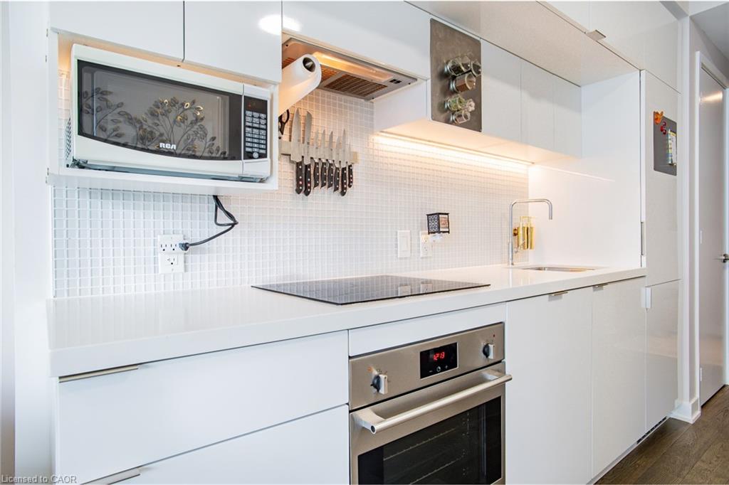 2512-185 Roehampton Avenue Property Photo 15