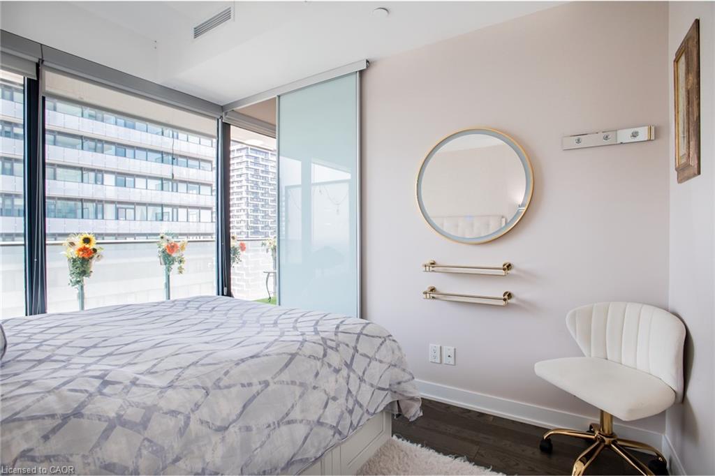 2512-185 Roehampton Avenue Property Photo 24