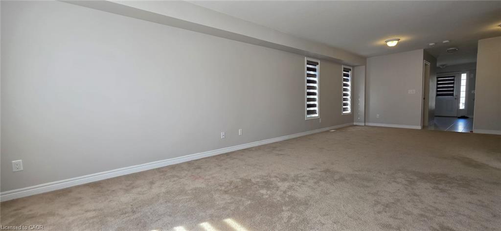 33 Freer Drive Property Photo 2