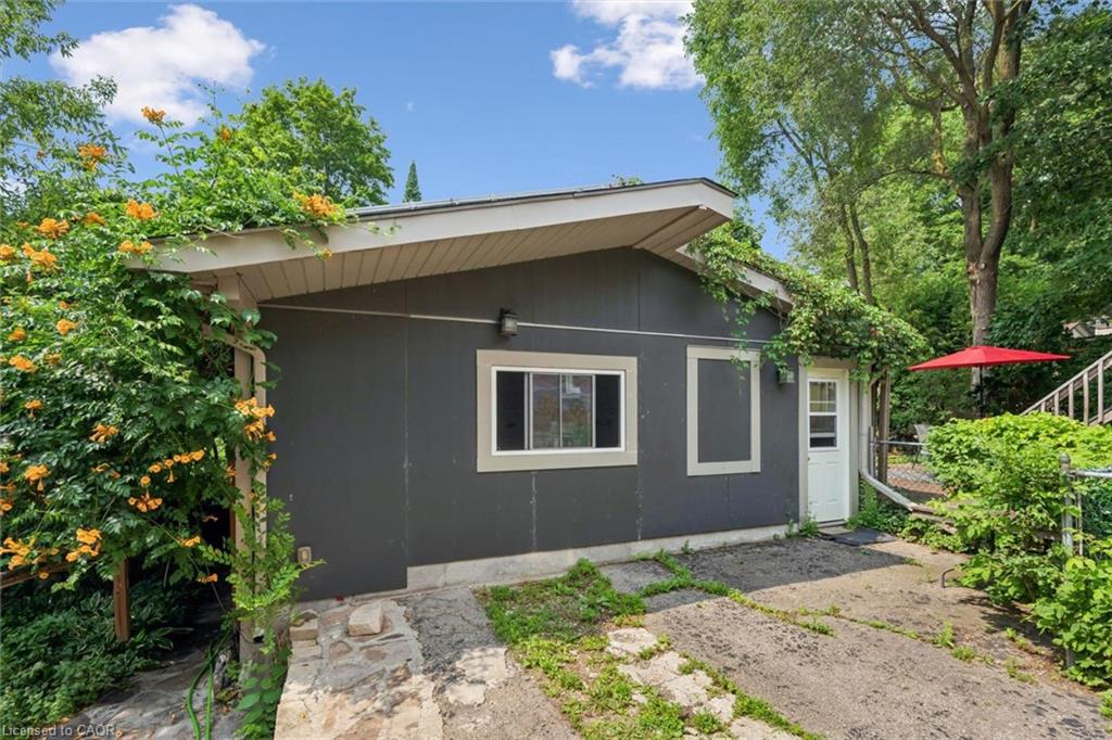 6 Pearl Street Property Photo 16