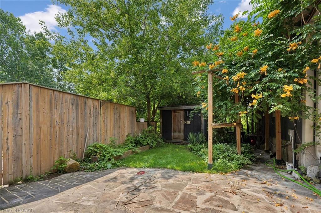 6 Pearl Street Property Photo 22