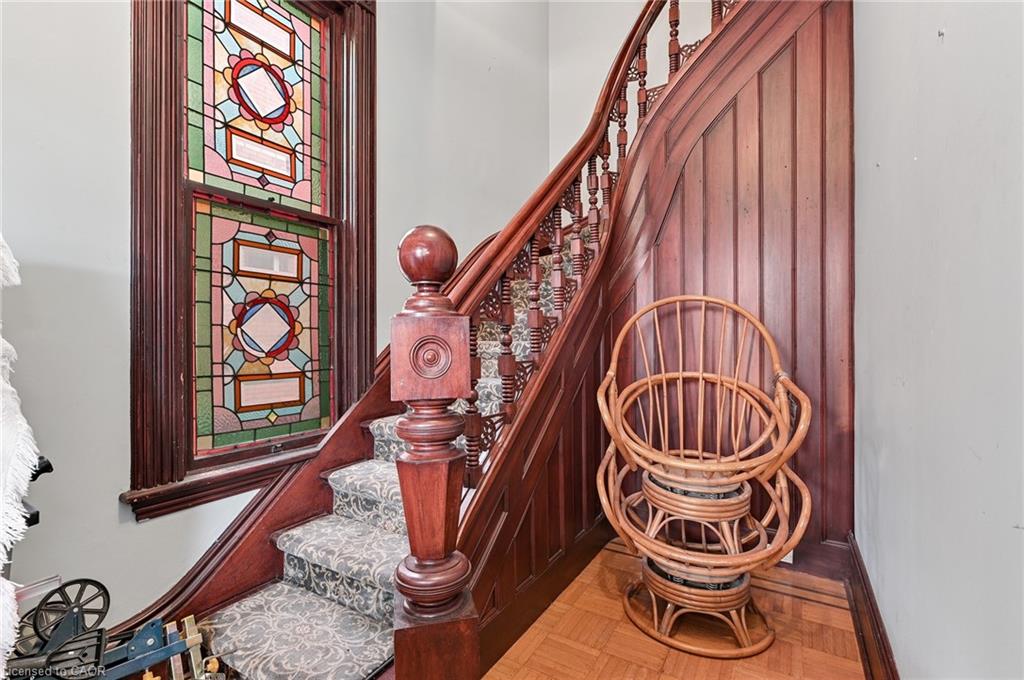 30 Ontario Avenue Property Photo 22