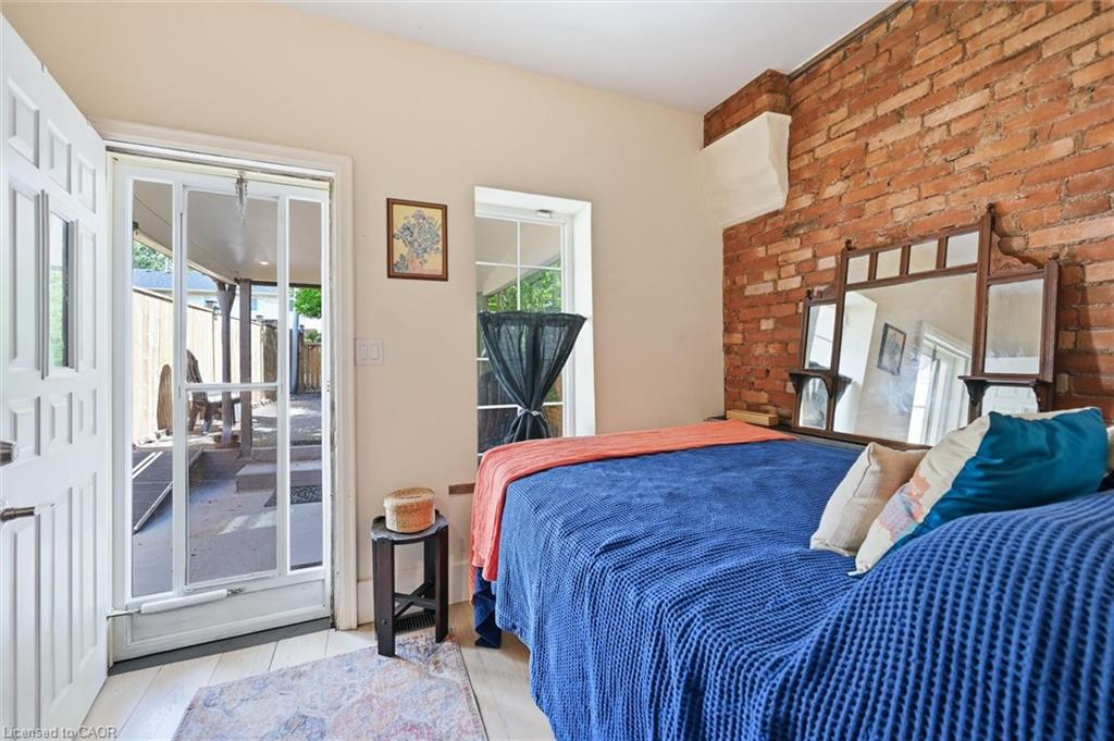 77 Murray Street E Property Photo 18