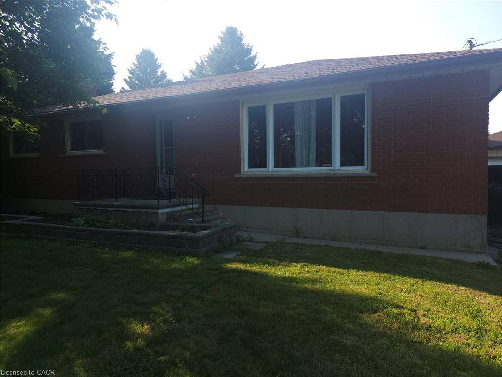 45 Norfolk County Road 19 E Property Photo 4