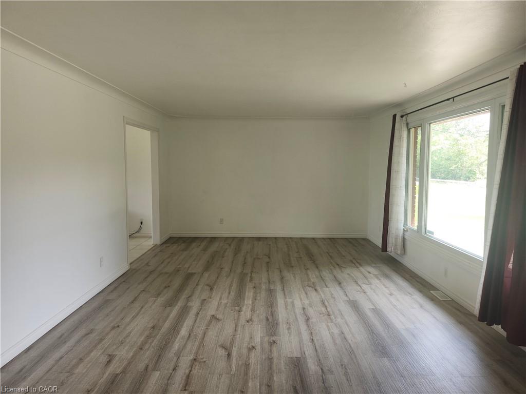 45 Norfolk County Road 19 E Property Photo 5