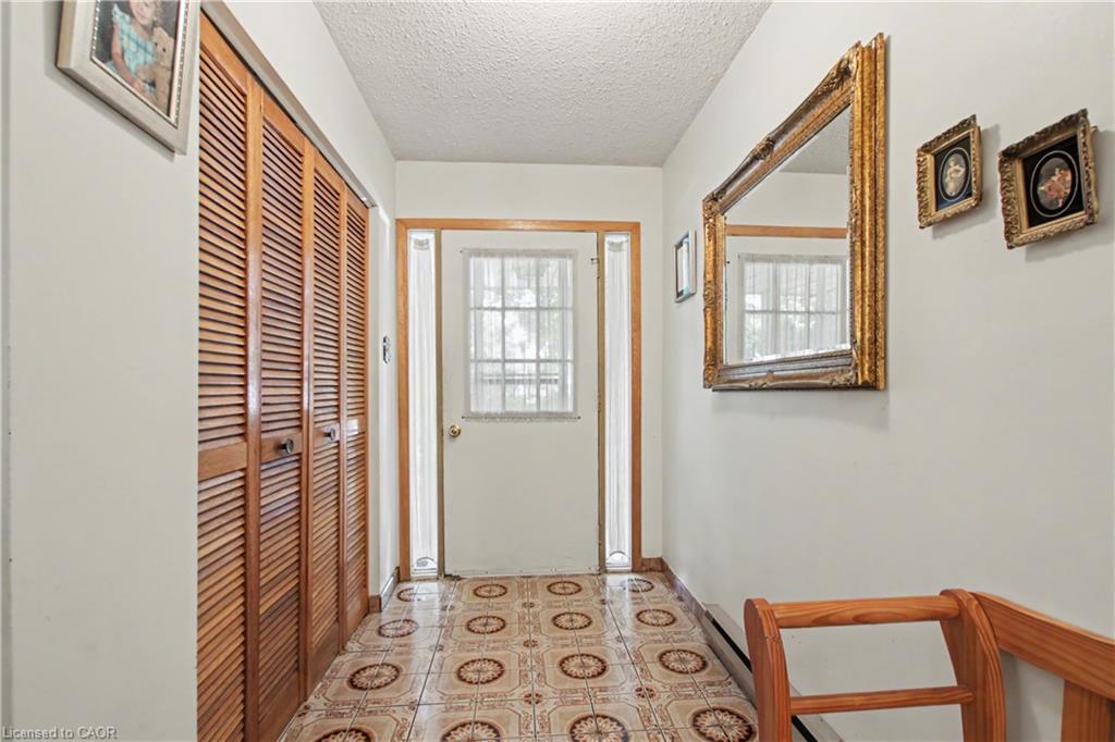 23 Northwood Crescent Property Photo 4