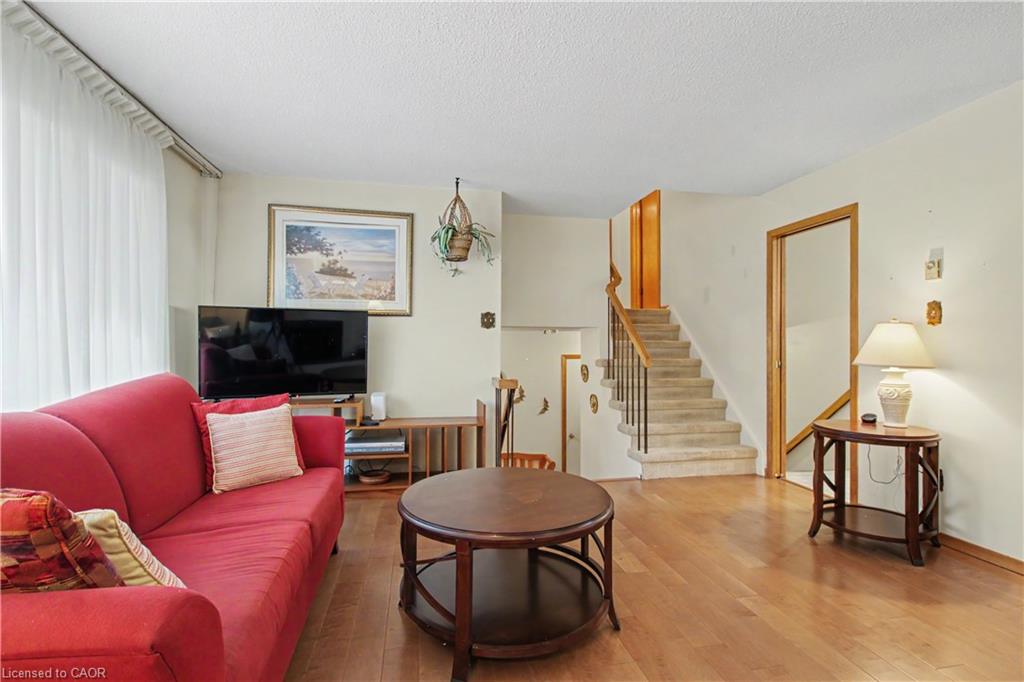 23 Northwood Crescent Property Photo 9