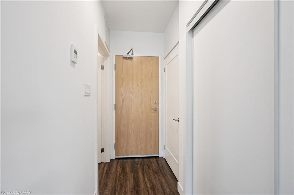 203-408 Dundas Street S Property Photo 11